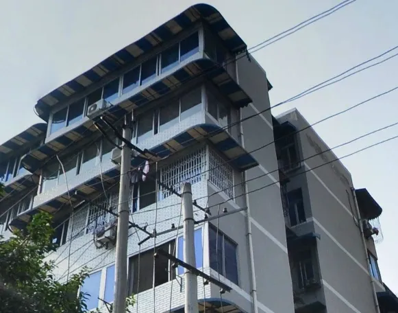 上同仁路39号院2室1厅1卫南北朝向1700.00元/月出租