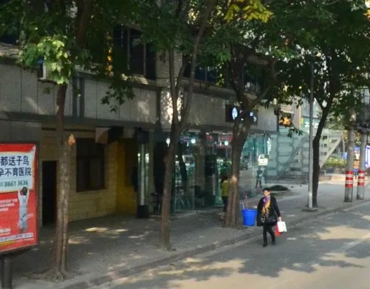 上同仁路39号院3室1厅1卫东南朝向2700.00元/月出租