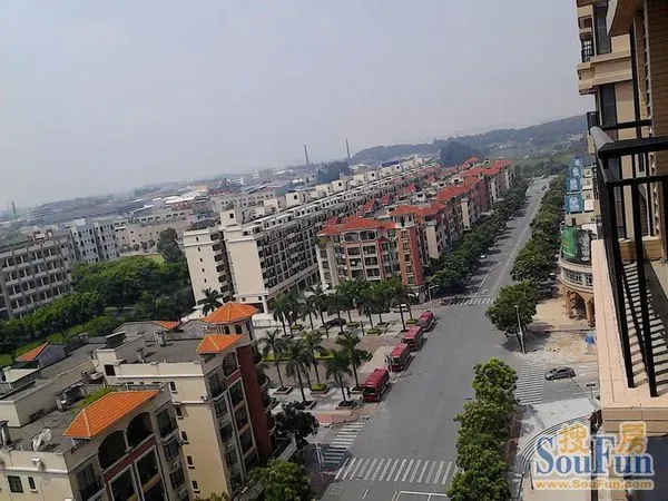 盛大阳光花园3室2厅1卫南朝向1800.00元/月出租