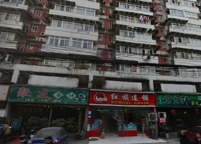 金沙时代生活广场1室1卫东朝向1800.00元/月出租