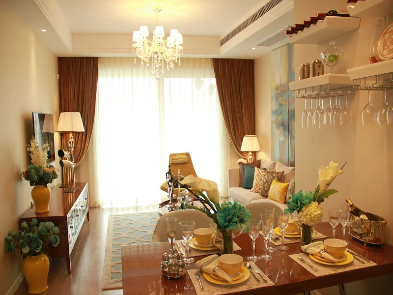 大华朗香花园客厅样板间