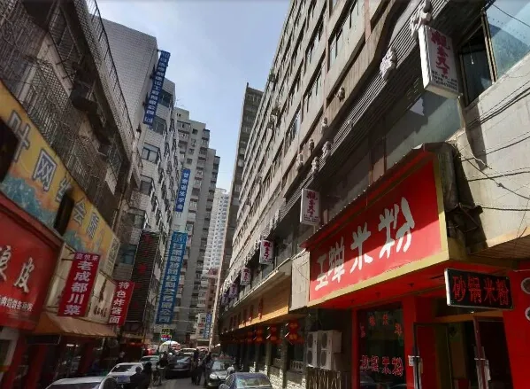 底巷子1室1厅1卫南朝向1400.00元/月出租