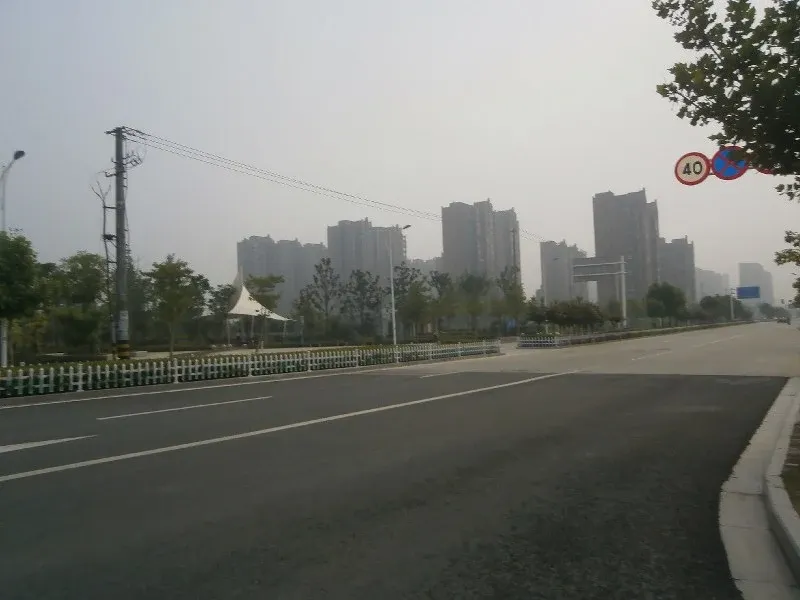 万和华府3室2厅2卫南朝向2600.00元/月出租