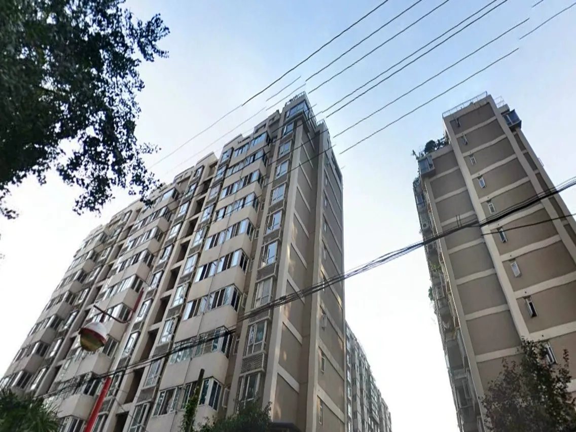 齐力光华岁月3室1厅1卫东南朝向2800.00元/月出租