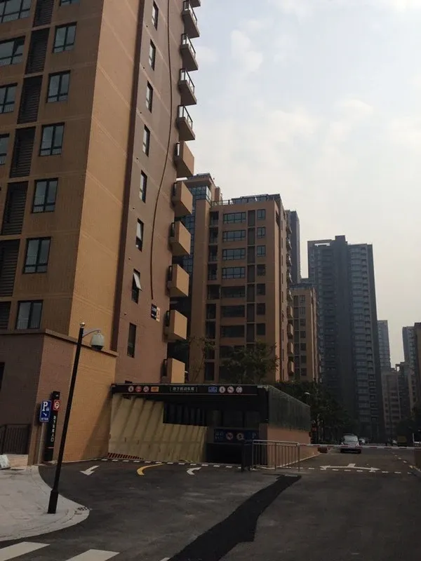 泗洲家园3室2厅1卫南朝向2200.00元/月出租