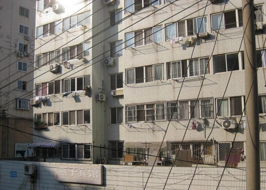东方小区外景图