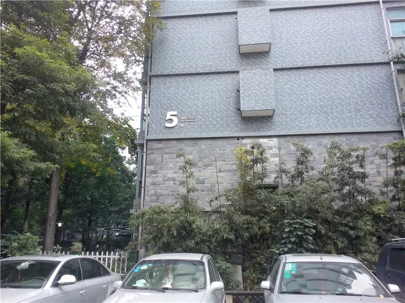 融城理想3室2厅2卫东西南北朝向4100.00元/月出租