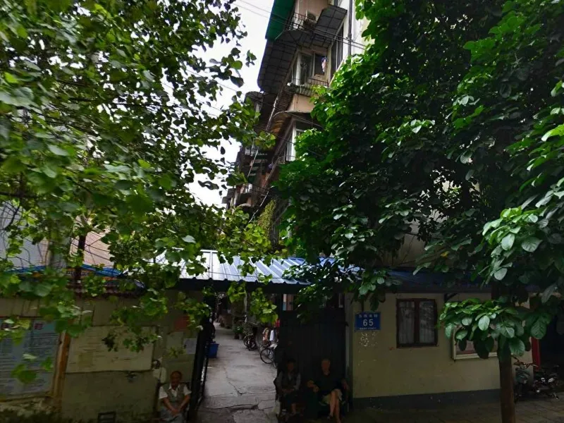 东珠市街65号院2室1厅1卫东南朝向3000.00元/月出租