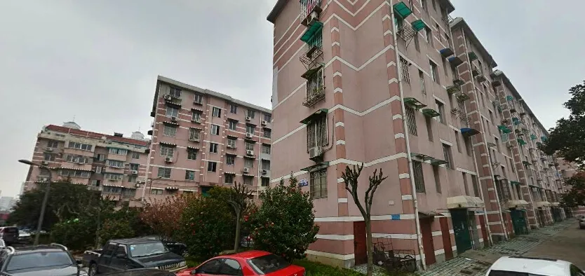 聚金家园4室2厅2卫南朝向3000.00元/月出租