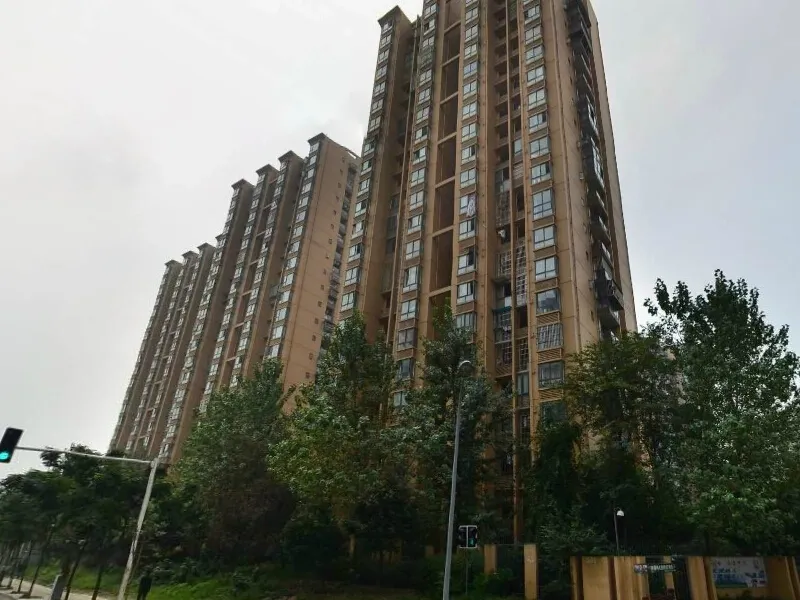 新桥逸景C区2室1厅1卫南朝向2300.00元/月出租