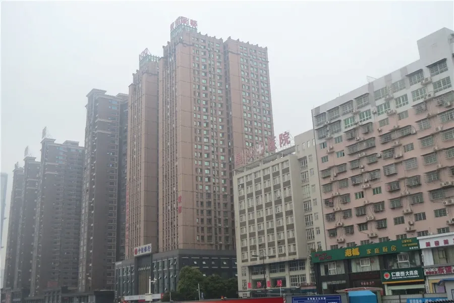I DO1室1厅1卫东南朝向800.00元/月出租