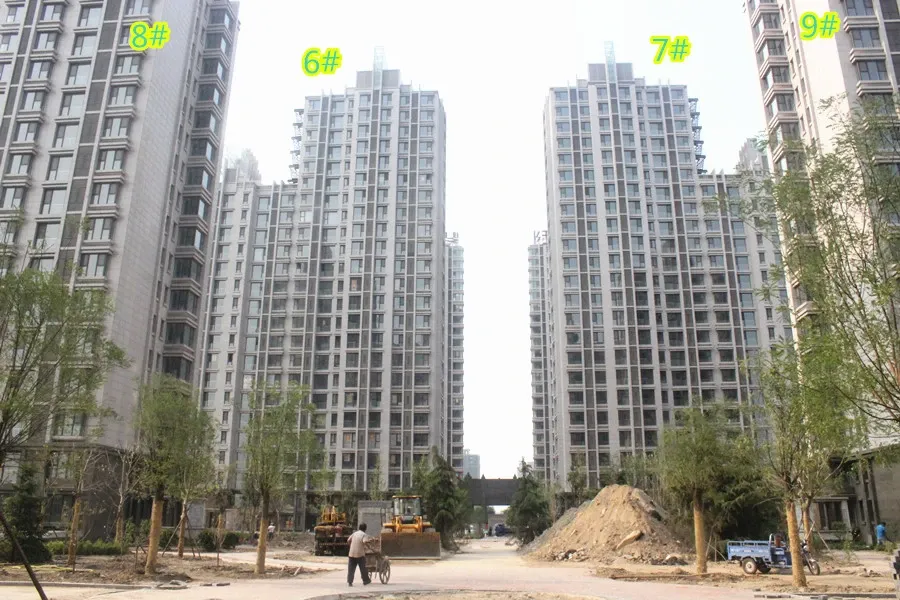 中科·紫峰2室1厅1卫南朝向1800.00元/月出租