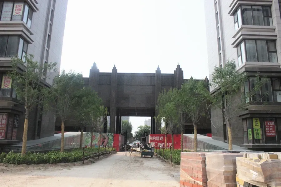 中科·紫峰2室2厅1卫南朝向1500.00元/月出租