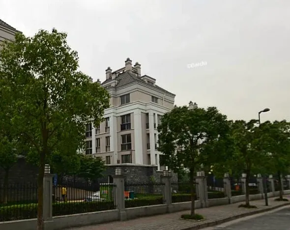 广厦天都城4室2厅3卫南朝向3700.00元/月出租