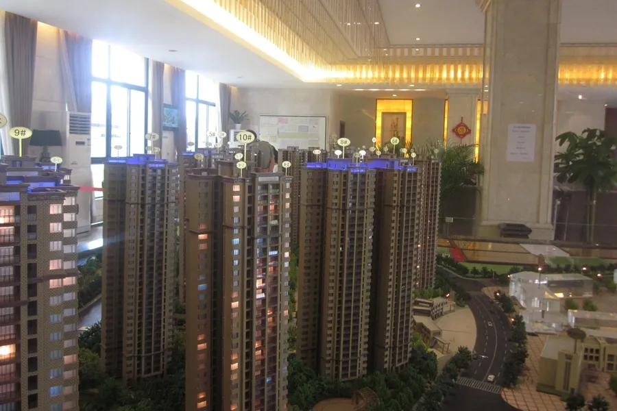 江河东澜湾3室2厅1卫南朝向2800.00元/月出租