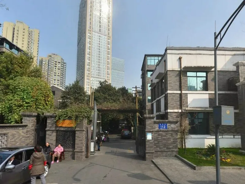 星桥街112号院2室1厅1卫西南朝向2000.00元/月出租