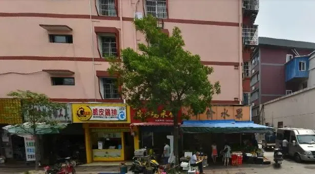 奥力孚景明小区3室2厅1卫南朝向2300.00元/月出租