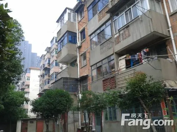 省皮肤病医院宿舍2室1厅1卫南朝向900.00元/月出租