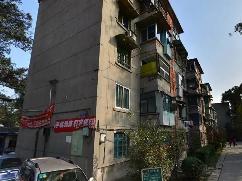 理工北苑2室1厅1卫东南朝向2000.00元/月出租