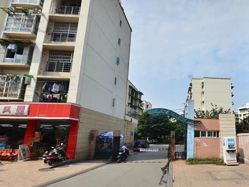 站北东街3号院2室1厅1卫东朝向1500.00元/月出租