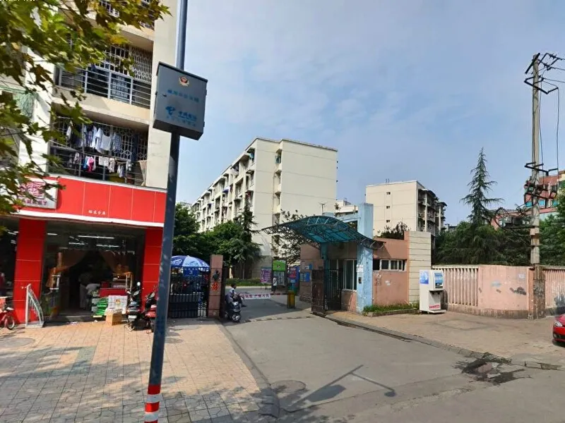 站北东街3号院2室2厅1卫南朝向1500.00元/月出租