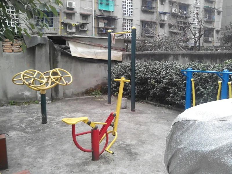 万年场下街121号院2室2厅1卫东南朝向1600.00元/月出租