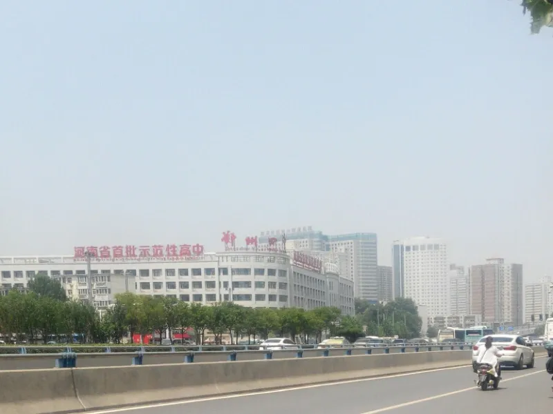 泰和苑3室2厅2卫东朝向2000.00元/月出租