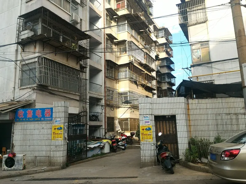 青岛路31号院3室2厅1卫南北朝向1180.00元/月出租