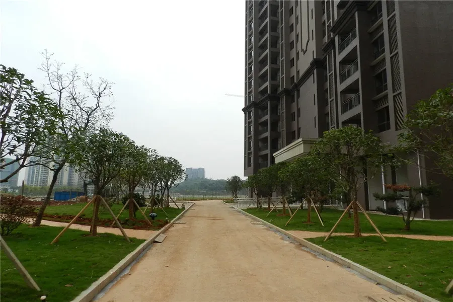 湖湾世景1室1厅1卫北朝向1000.00元/月出租