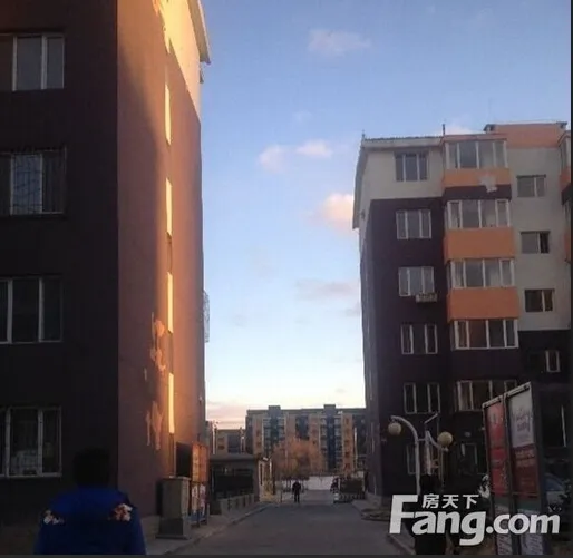 海鑫苑2室1厅1卫南朝向1500.00元/月出租