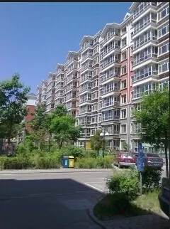 金太广场2室1厅1卫南北朝向799.00元/月出租