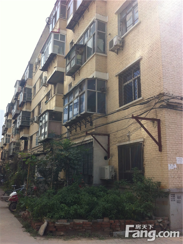 中华南大街省安装公司宿舍外景图