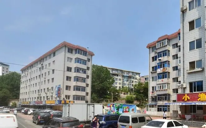 凌水路住宅2室2厅1卫南朝向1800.00元/月出租