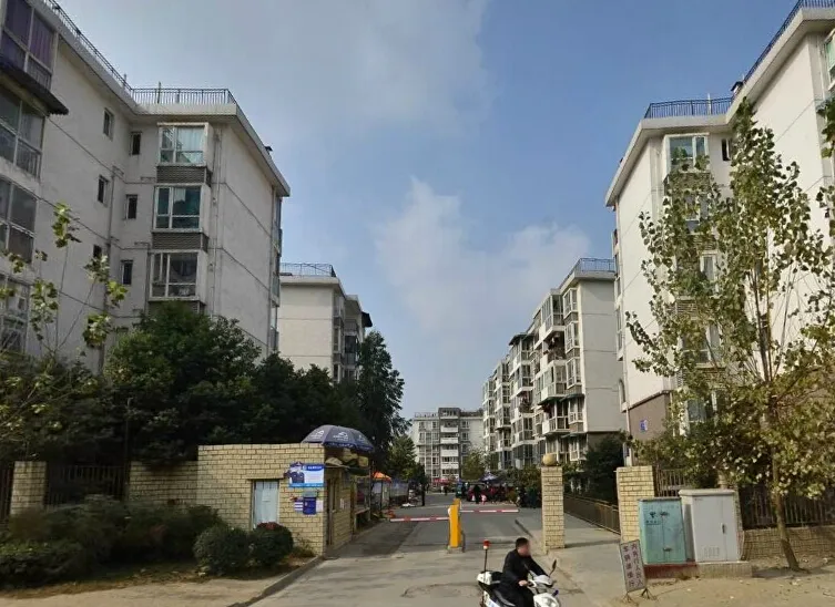 整租·东虹路33号院 3室1厅 南