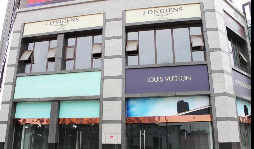 通用时代国际社区3室1厅1卫东南北朝向3600.00元/月出租