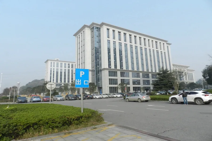 恒晟湘江中心1室北朝向3600.00元/月出租