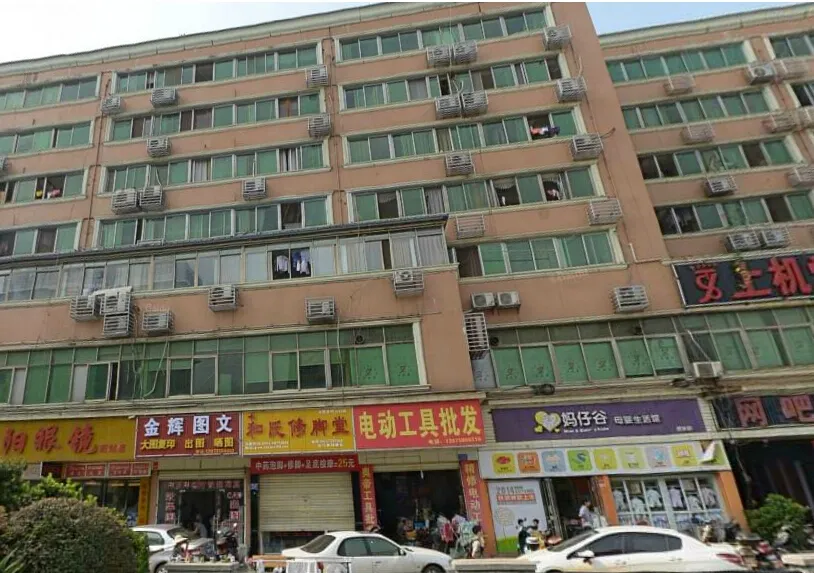望兴家园3室2厅2卫南朝向2600.00元/月出租