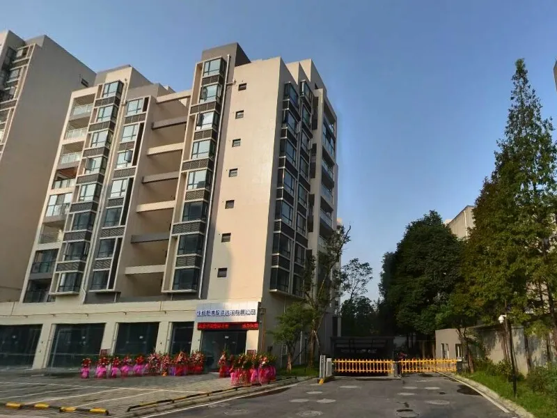 锦尚阳光3室2厅2卫南北朝向1800.00元/月出租