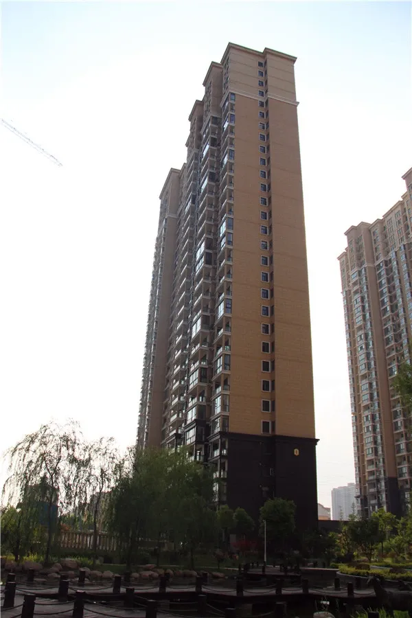 盛世新天地1室1卫南朝向1600.00元/月出租