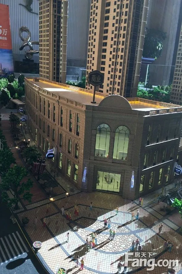 整租·东方雍华府 4室2厅 南