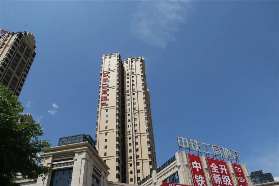 中铁城2室2厅2卫南北朝向1600.00元/月出租