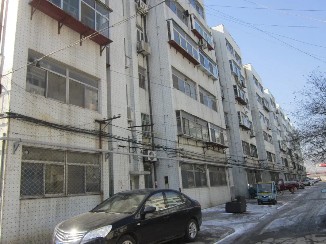 东方家园2室1厅1卫南北朝向800.00元/月出租