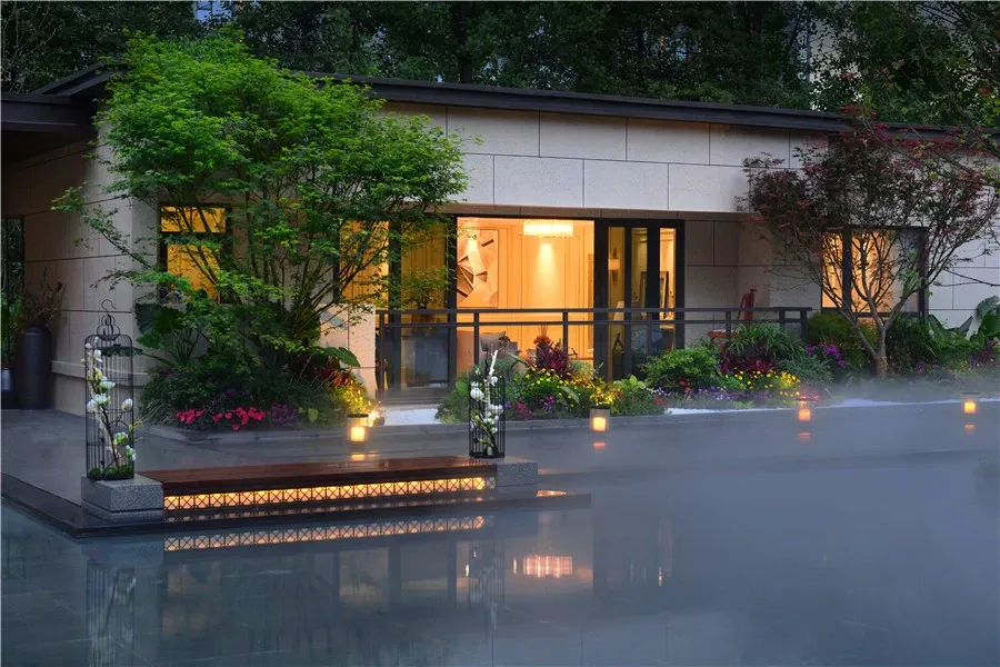 新希望锦官阁4室1厅2卫南朝向4000.00元/月出租