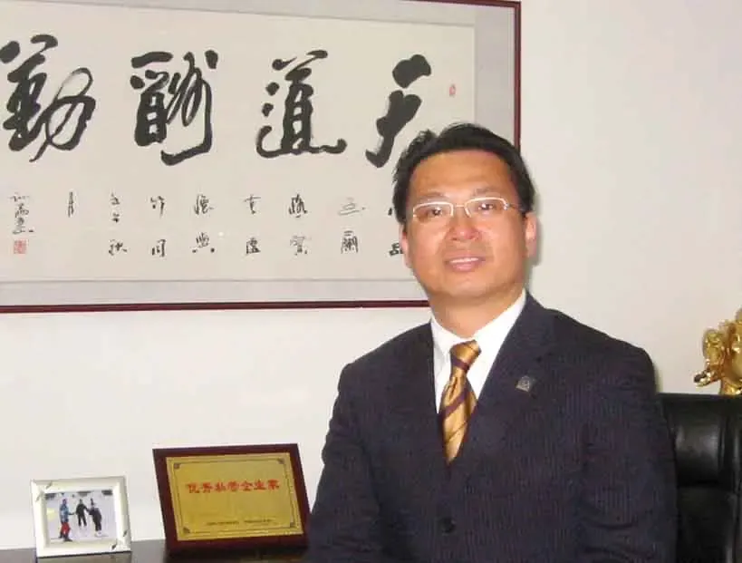 深圳地产25年之中介:拓展行业范畴的坚强脊梁 深圳地产25年之中介:拓展行业范畴的坚强脊梁