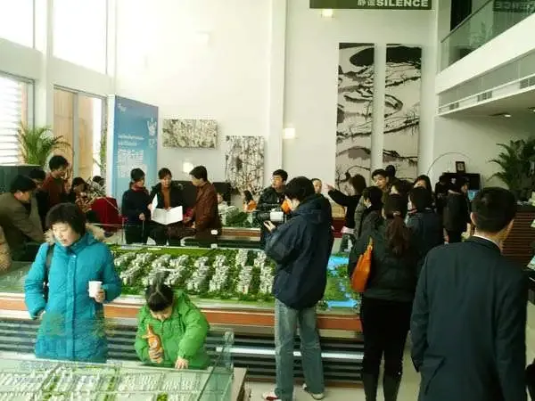 招商地产依云水岸3月12日VIP金卡公开认购 招商地产依云水岸3月12日VIP金卡公开认购