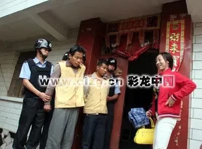 小偷出租房行窃露馅抄起棍棒将女房东殴伤 小偷出租房行窃露馅抄起棍棒将女房东殴伤