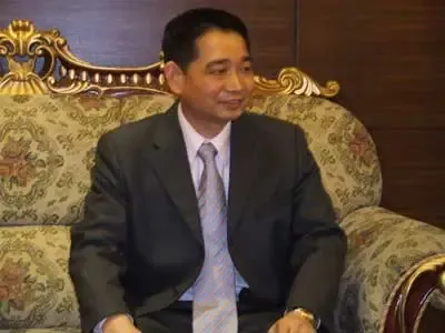 搜房网家居独家专访:箭牌董事长谢岳荣(组图) 搜房网家居独家专访:箭牌董事长谢岳荣(组图)