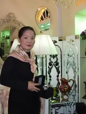 搜房网专访玫瑰罗曼总经理夏梦冬女士(图) 搜房网专访玫瑰罗曼总经理夏梦冬女士(图)