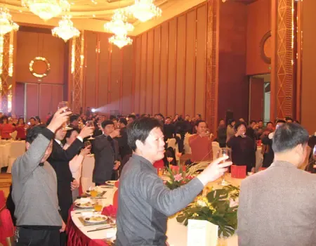 搜房独家直播:中国西部家具产业发展高峰论坛 搜房独家直播:中国西部家具产业发展高峰论坛