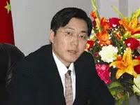 贾卧龙:物业税不能降房价 调整供求才是根本 贾卧龙:物业税不能降房价 调整供求才是根本